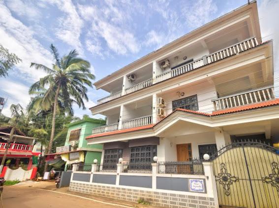 Calangute Beach Corner Exterior photo